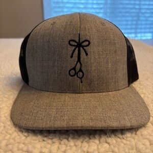 Longhairs Trucker Cap. Black/Gray. Pre-owned. Adjustable. Great Condition